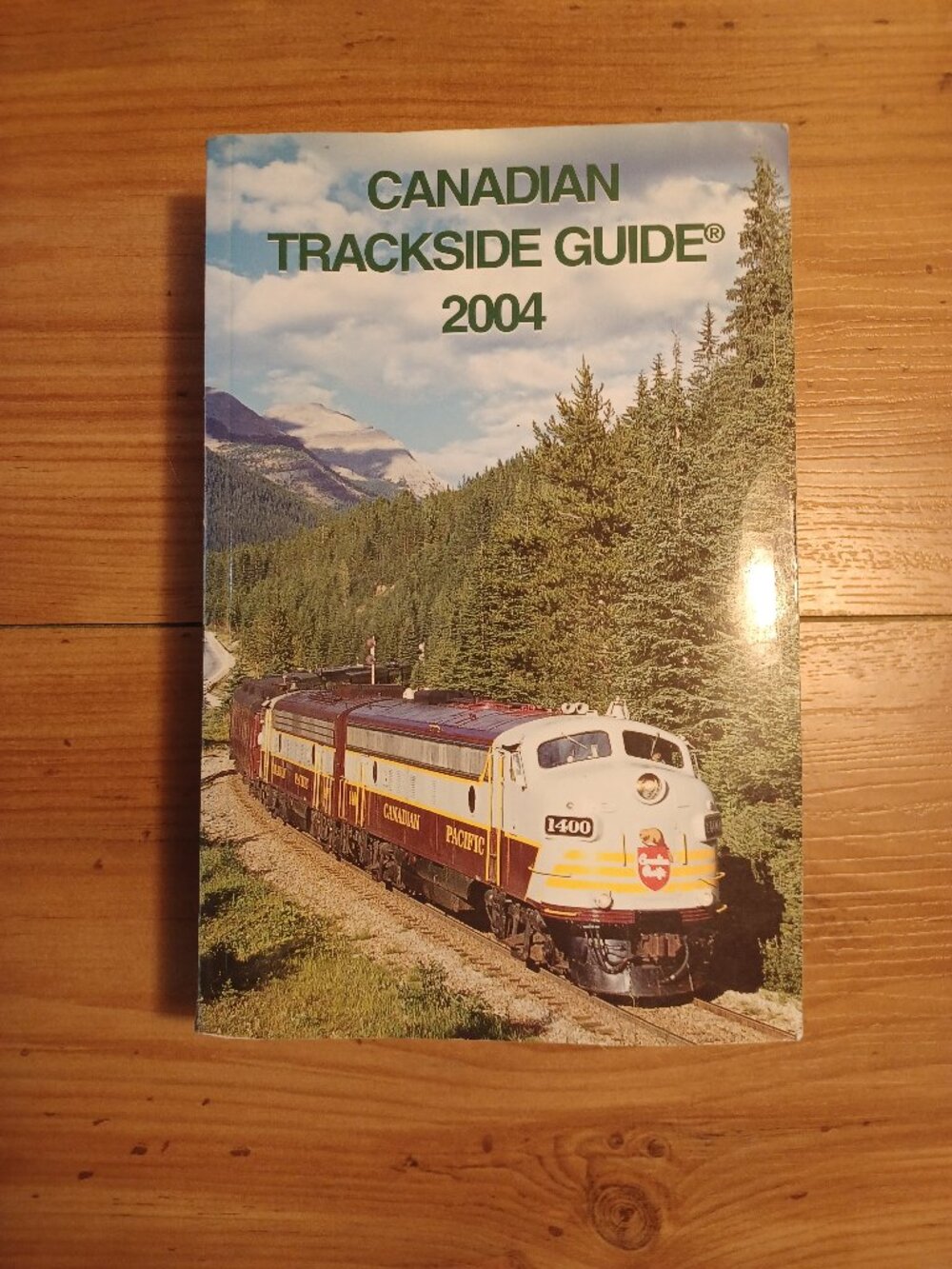 Canadian Trackside Guide 2004 Book